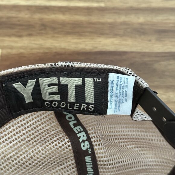 Yeti Coolers Mesh Trucker Snapback Hat Cap Baseball Outdoor Hike Unisex Black - Picture 6 of 9